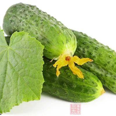 夏天晚上吃瓜,消暑解渴的夏日美食之旅  第3张