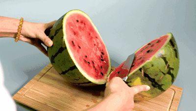 闺蜜吃瓜吃吐了,吐感来袭，揭秘娱乐圈那些事  第1张