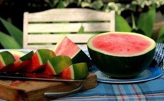 拉拉吃瓜,揭秘娱乐圈背后的甜蜜与苦涩  第3张