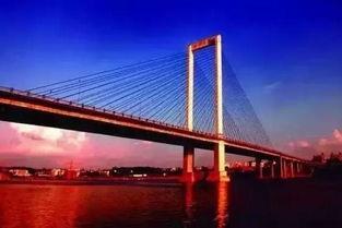 邕江大桥吃瓜事故  第3张