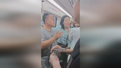 男女吃瓜表情包gif,趣味横生的表情盛宴  第2张